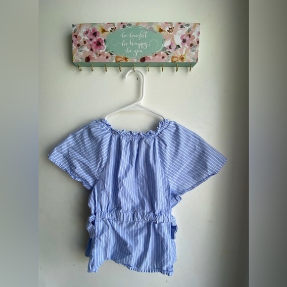 free assembly Other - Girls free assembly blue and white shirt you can tie bows on the side size 7/8